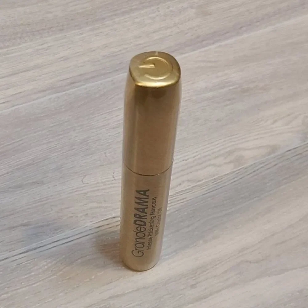 Grande DRAMA Intense Thickening Mascara Castor Oil Black Sealed Volumizing .32oz